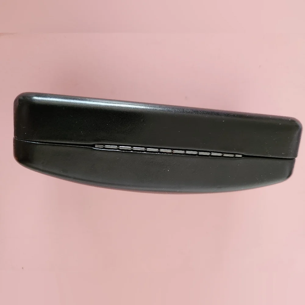 Coach Black Hard Clamshell Glasses/Sunglasses Case